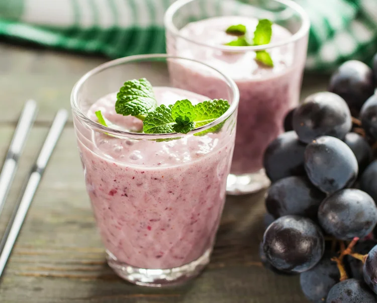 Smoothie Rezept mit Weintrauben und Apfel