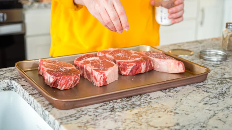 zubereitung von ribeye steak (entrecôte) für die zubereitung im airfryer