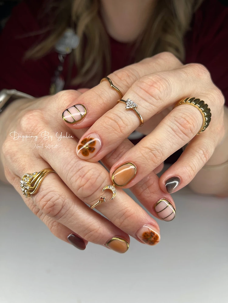 blooming gel herbst nageldesign braun kurze nägel