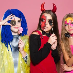 Halloween-Make-up für Teenager selber machen - Candy Girl und Teufel