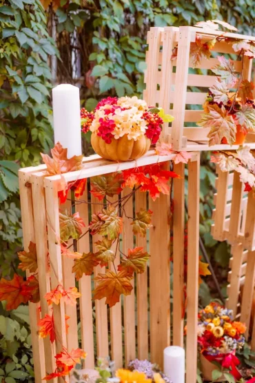 herbstlich dekorieren ideen für fotostrecke im garten