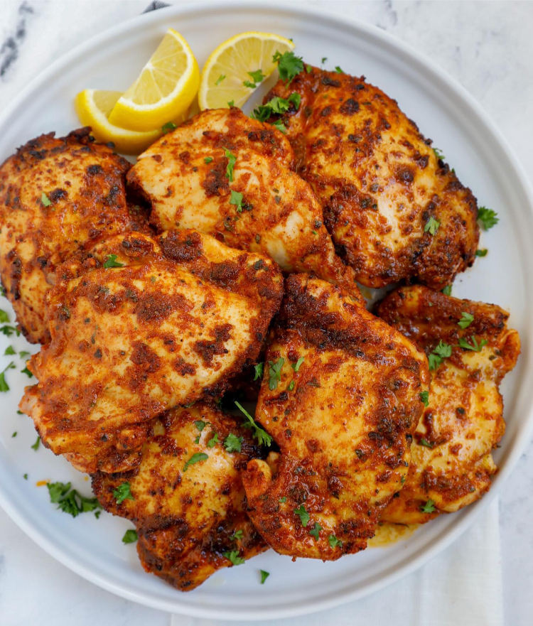 knusprige knochenlose hähnchenschenkel (pollo fino) aus dem airfryer mit marinade