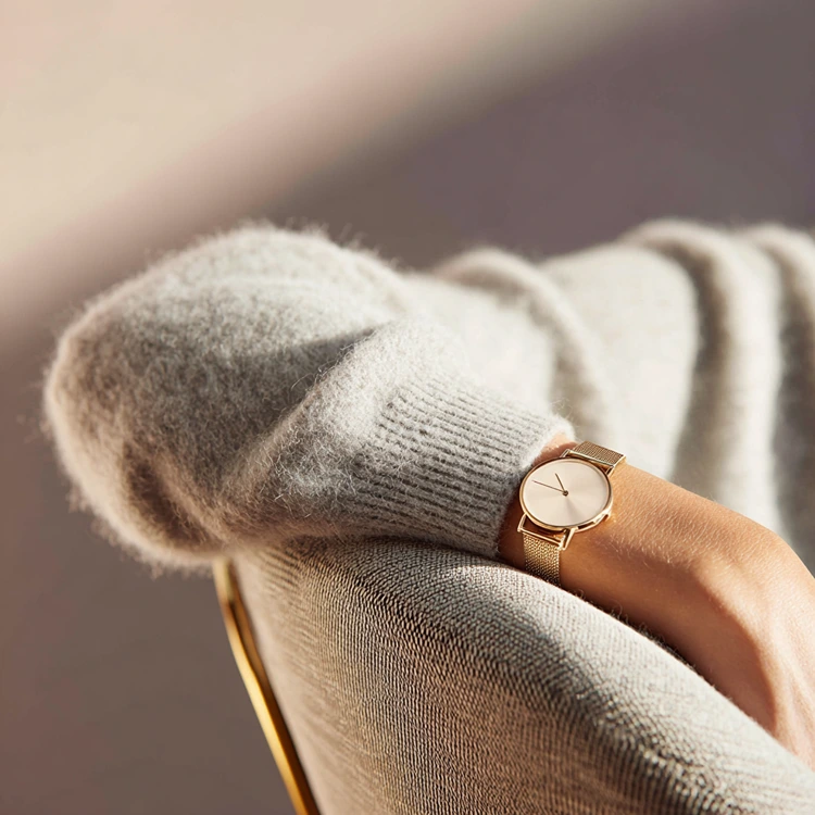 damenuhr mit mesharmband in gold