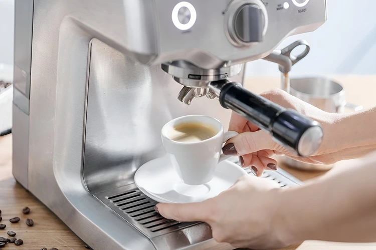 Kaffeeautomaten gibt es in den verschiedensten Varianten