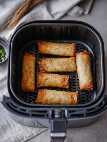 knusprige frühlingsrollen in dem airfryer