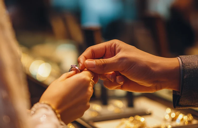 Verlobungsring zusammen kaufen