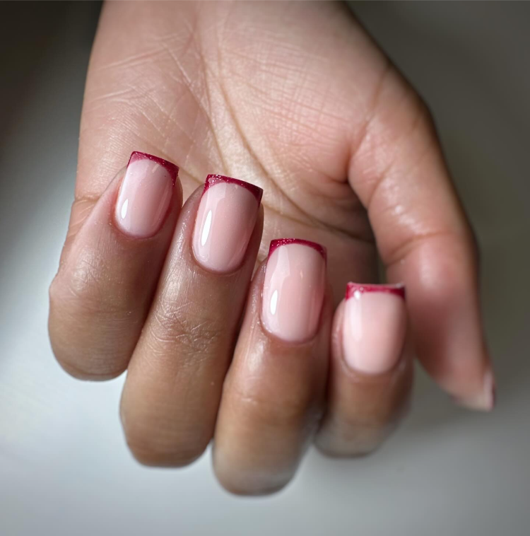 rote french nägel mit glitzer die richtige basis