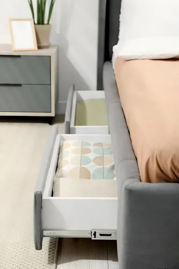 Schubläden können saisonale und größere Gegenstände aufbewahren