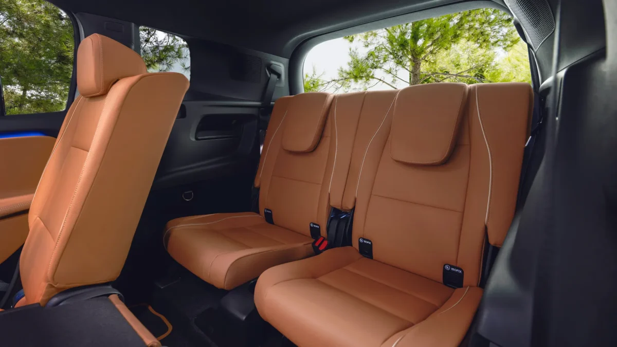 warum der neue mercedes benz glb eq ideal für frauen über 50 ist 4