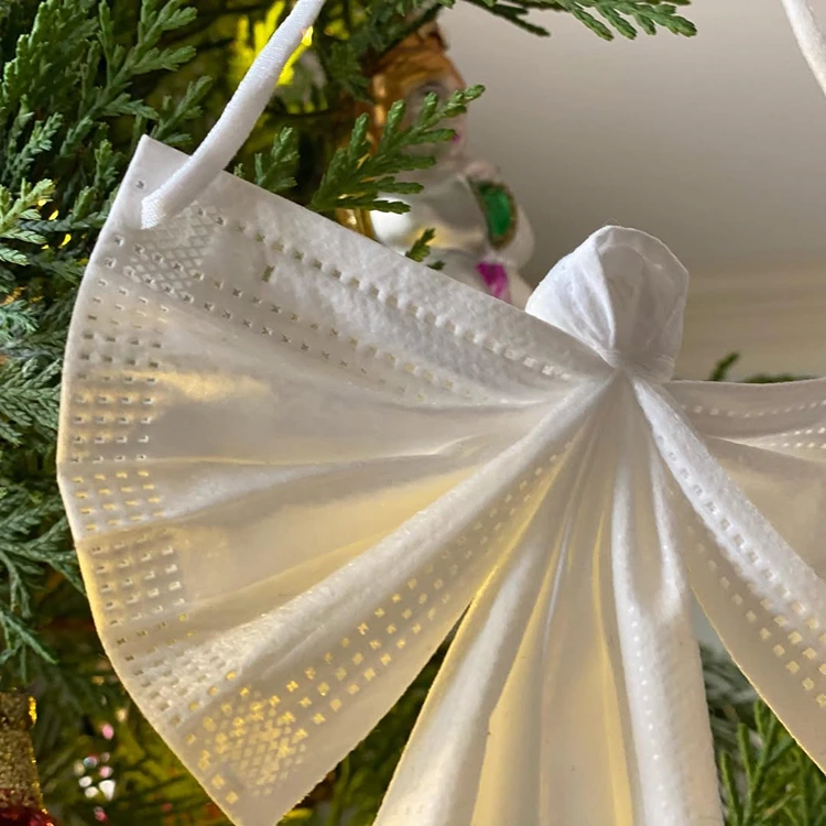 Weiße Vliesstoffe zum Dekorieren zu Weihnachten