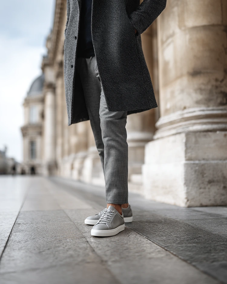 business sneaker im alltag komfortabler stil für herren mit breiteren füßen