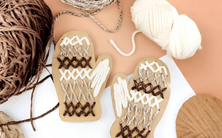 Handschuhe basteln im Kindergarten mit Pappe und Wolle