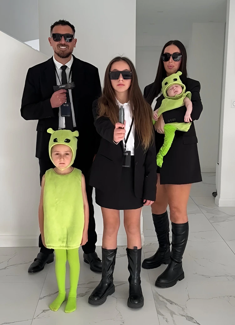 Men in Black als Familienkostüm selbst zusammenstellen