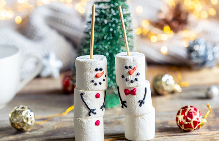 Winterliche Bastelidee zum Naschen mit Marshmallows