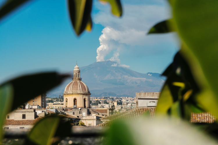 wohin in europa im januar warm reisen catania